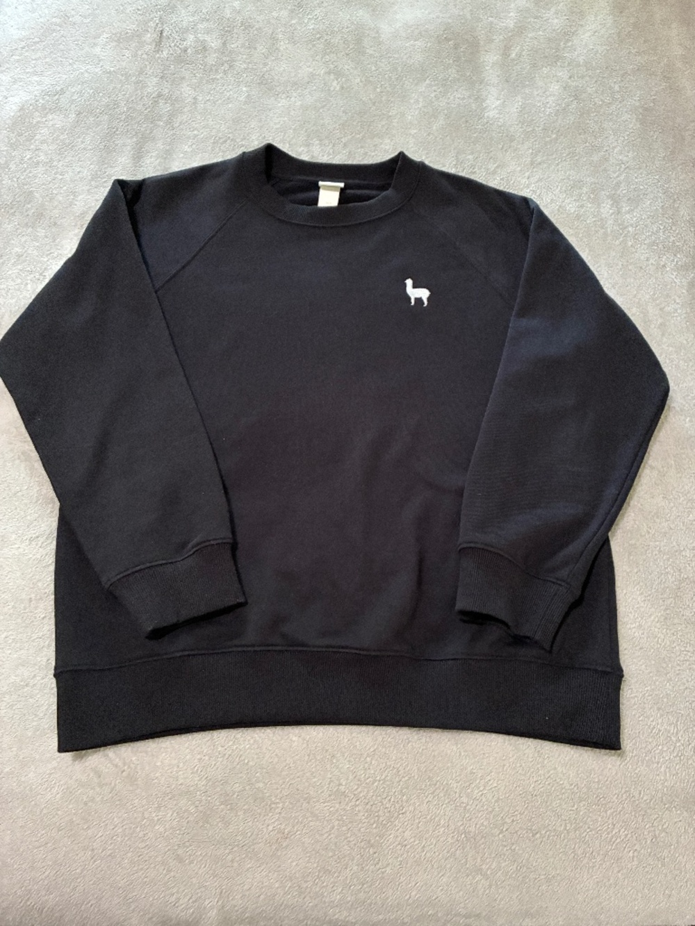 H&M Black Crewneck Sweatshirt Size Small Unisex